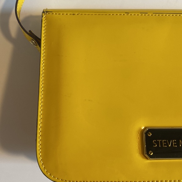 ✨NEW✨ STEVE MADDEN YELLOW CROSSBODY BAG - Picture 8 of 16